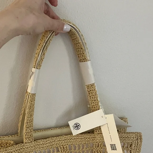 Tory Burch Ella Hand-Crocheted Tote โ Natural โ NWT - Picture 4 of 10